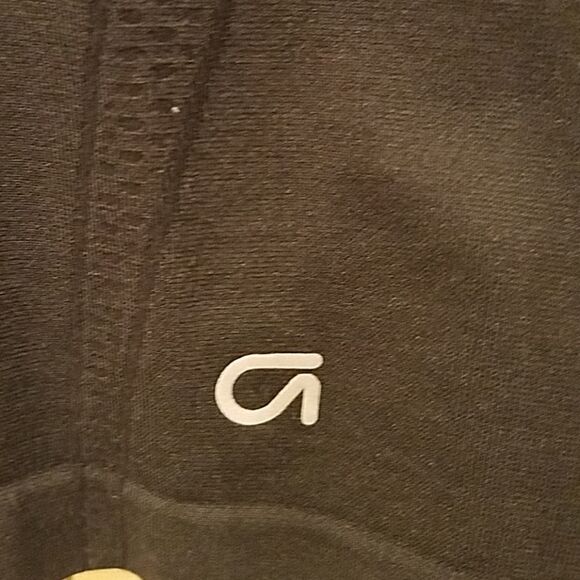 Gap fit black racerback tank top - Picture 2 of 5